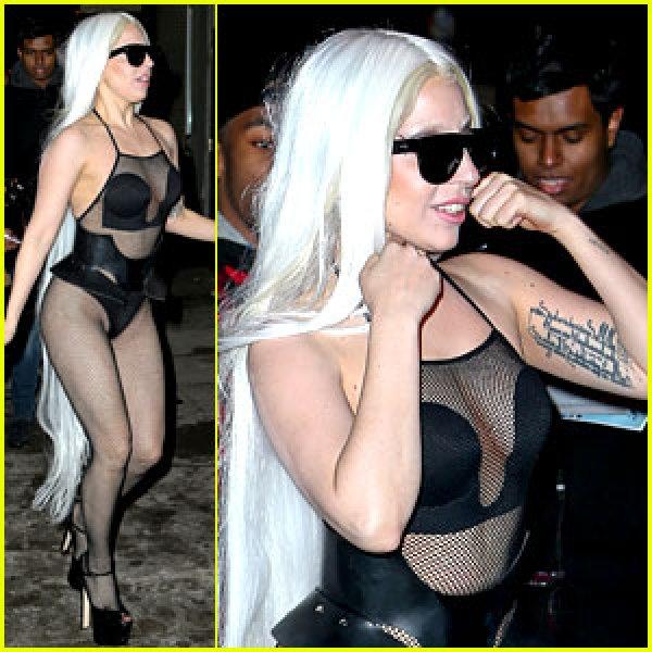 Lady Gaga hamama gitmek istiyor