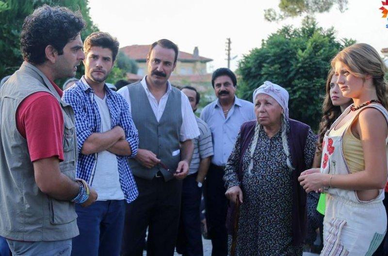 Güzel Köylü 12 haftanın reyting lideri