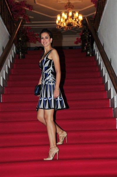 Saray düğünü gibi kına gecesi