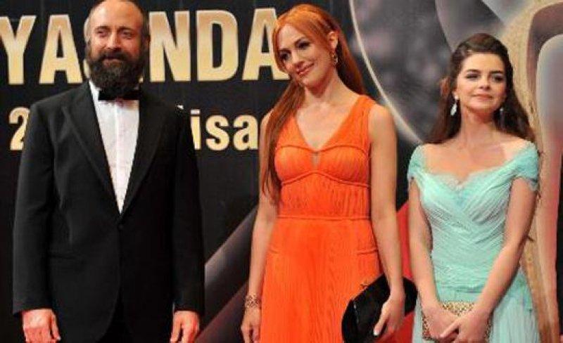 Hürrem Sultan'dan Pelin'e annelik öğütleri