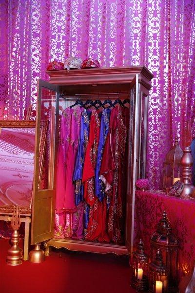 Saray düğünü gibi kına gecesi