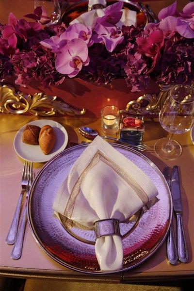 Saray düğünü gibi kına gecesi