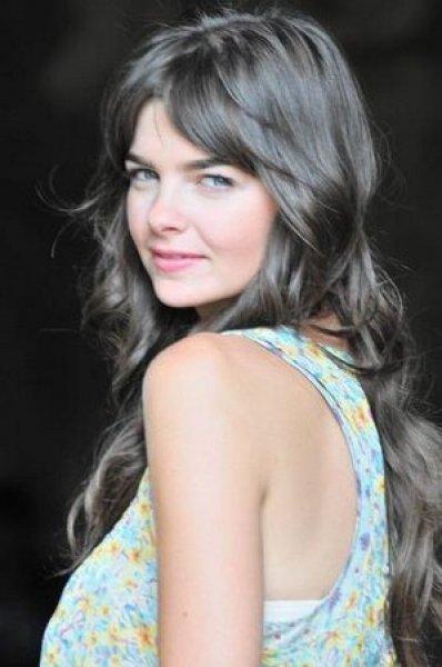 Hürrem Sultan'dan Pelin'e annelik öğütleri