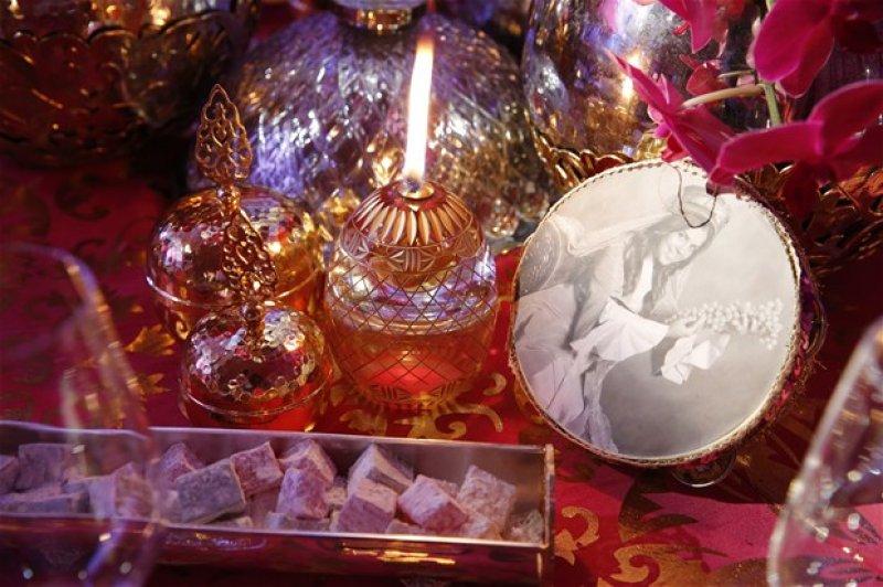 Saray düğünü gibi kına gecesi