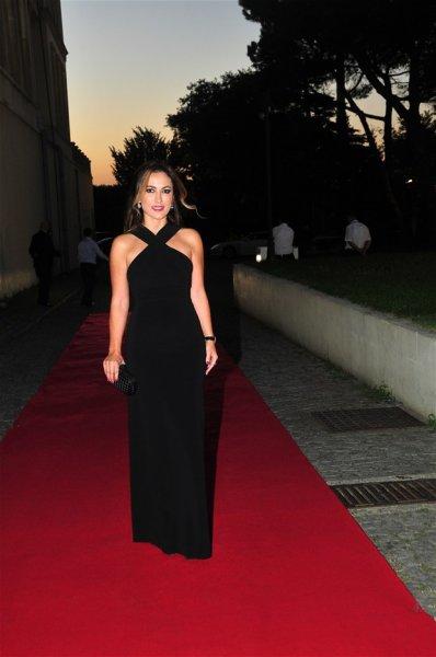 Saray düğünü gibi kına gecesi