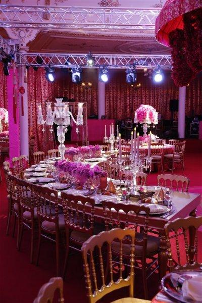 Saray düğünü gibi kına gecesi