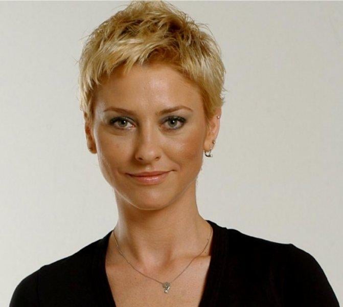 Ece Uslu'nun yönetmen sevgilisi boşandı