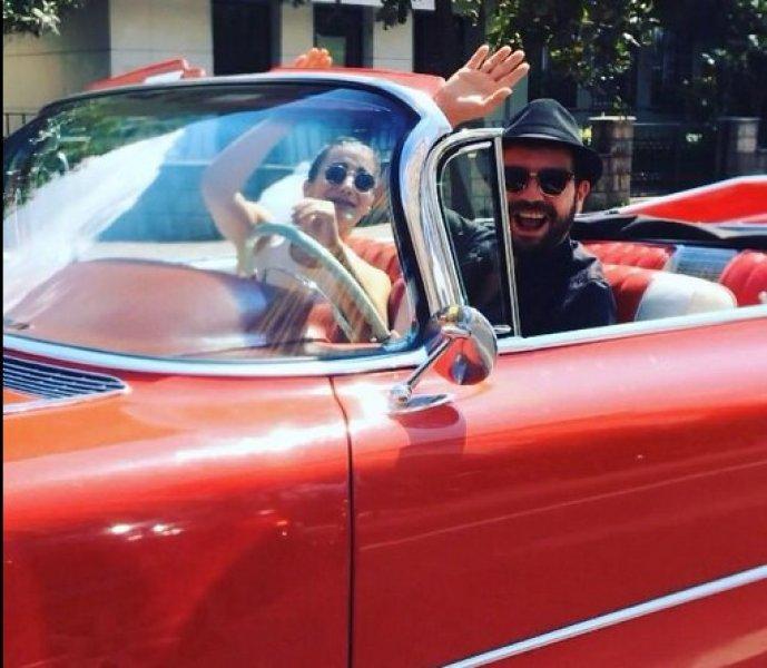 İrem Derici Rıza Esendemir'le evlendi