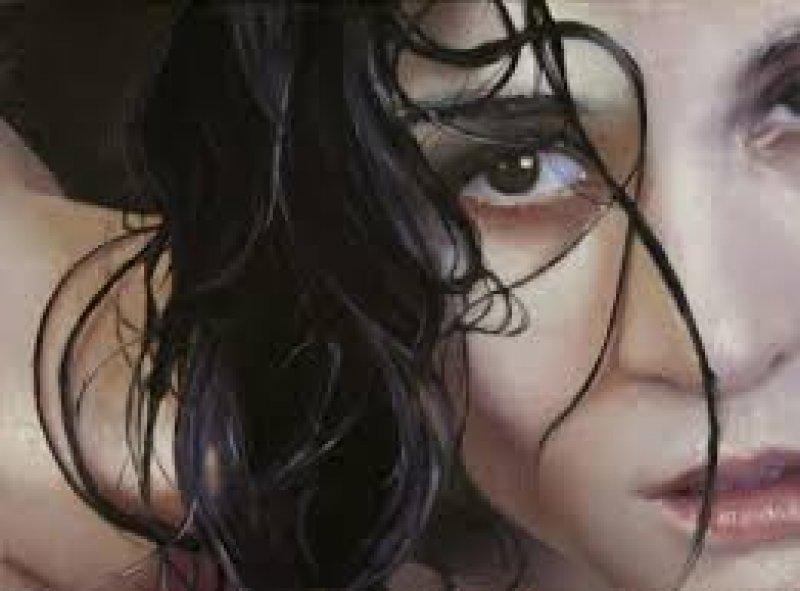 Alyssa Monks'un  fotoğraf gibi çizimleri 