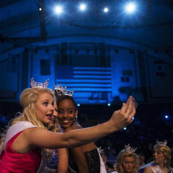 2014 Miss Amerika'nın en güzel kızı belli oldu 