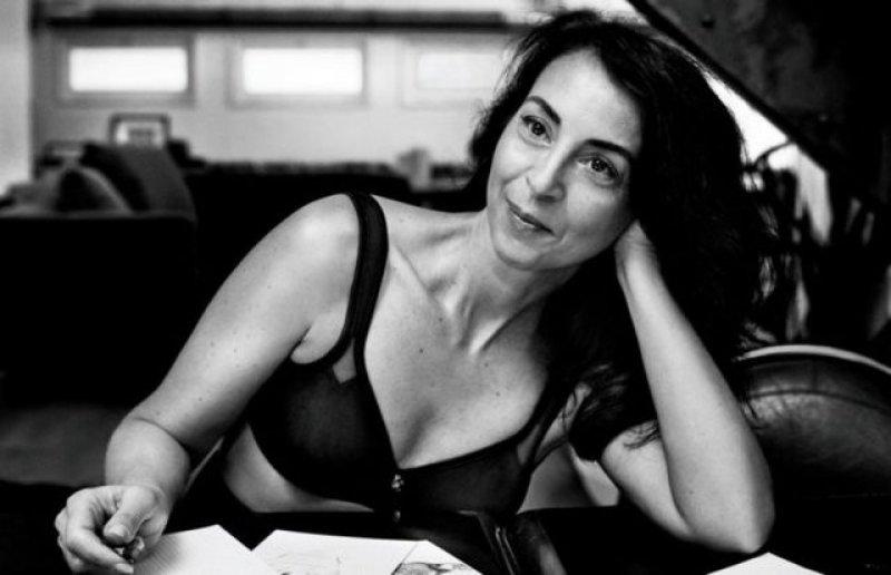 Çekim  için ünlü mankenler yerine kendi müşterileri poz verdi