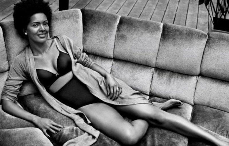 Çekim  için ünlü mankenler yerine kendi müşterileri poz verdi