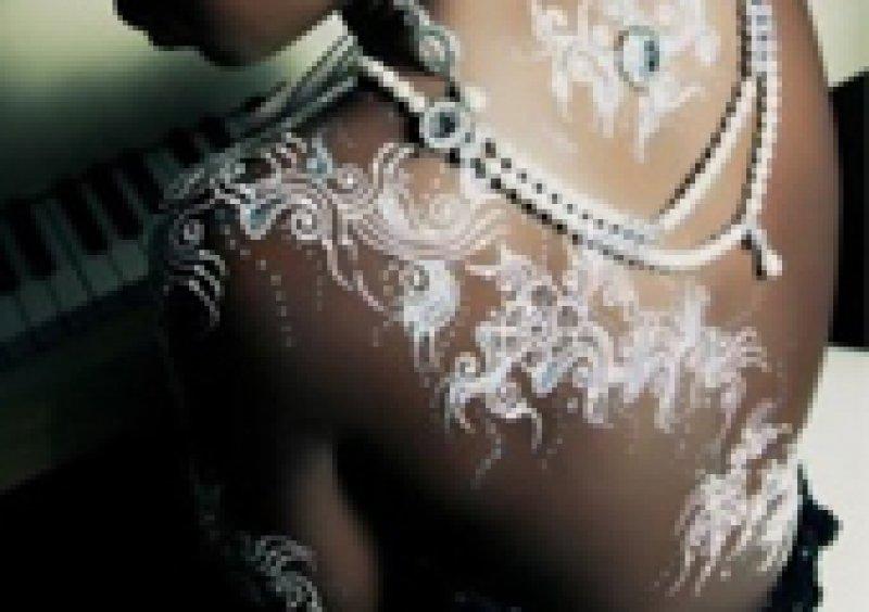 Yeni trend: Beyaz kına