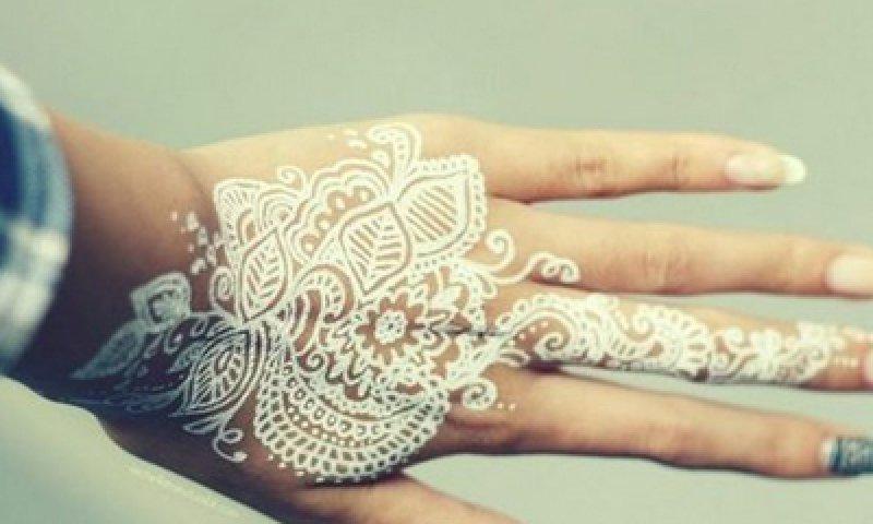 Yeni trend: Beyaz kına