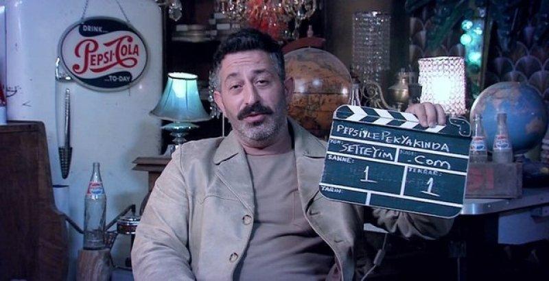 Cem Yılmaz yemek yediği kadınları tanımadı