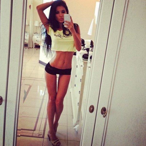 Moskovalı model Bilyalova Sveta Instagram'ın yıldızı oldu