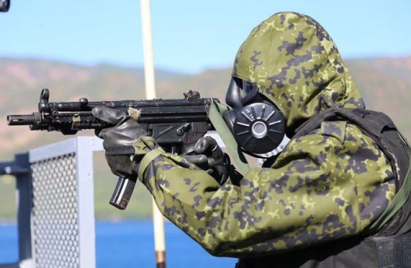 SAT komandolarından güç gösterisi