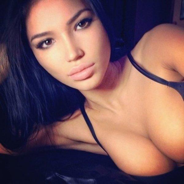 Moskovalı model Bilyalova Sveta Instagram'ın yıldızı oldu
