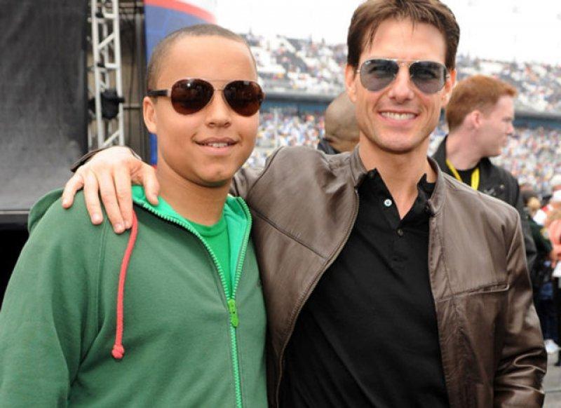 Tom Cruise'un evlatlık oğlu Connor Cruise dinini arıyor