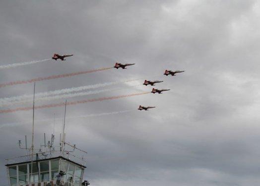 Eskişehir'de Türk Yıldızları ve SOLOTÜRK gösterisi