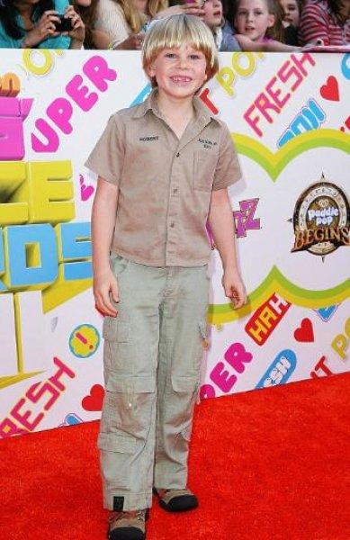 Timsah Avcısı Steewe Irwin'ın oğlu babasının yolunda