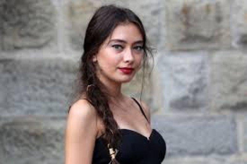 Neslihan Atagül InStyle dergisine konuştu