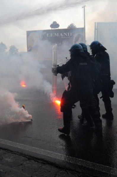 İtalya'da kemer sıkma eylemi