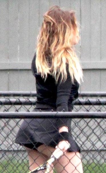 Khloe Kardashian ablasına rakip oldu