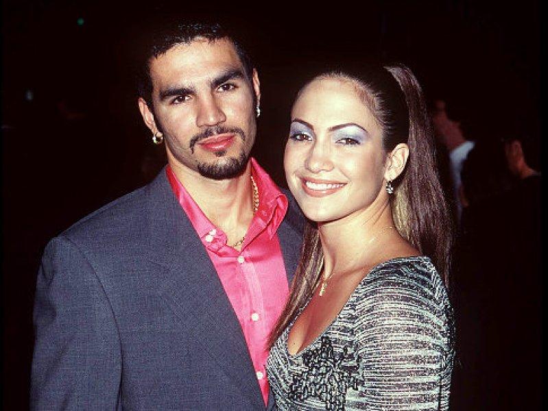 Jennifer Lopez'in başı eski kocaları ile dertte