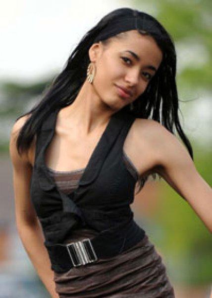 Ayesha Jones imkansızı başardı