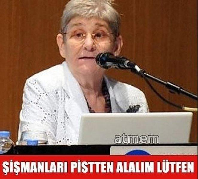 Sosyal medyada Canan Karatay capsleri