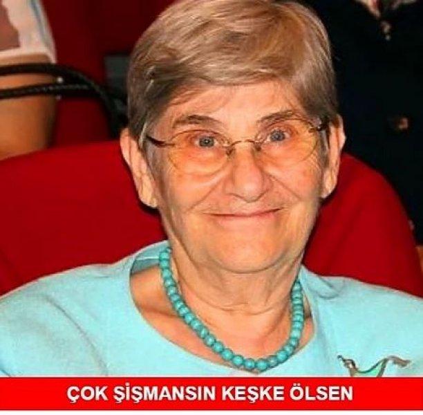 Sosyal medyada Canan Karatay capsleri