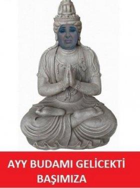  Sosyal medyada Nur Yerlitaş capsleri