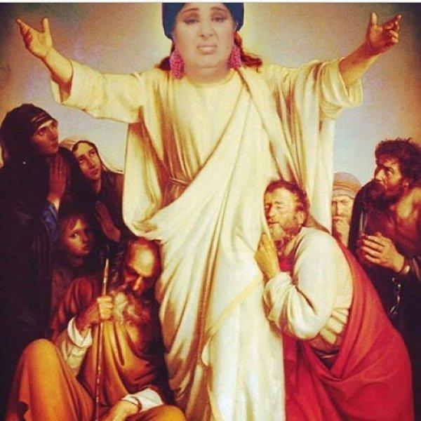  Sosyal medyada Nur Yerlitaş capsleri