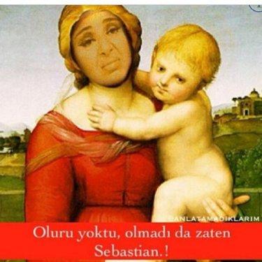  Sosyal medyada Nur Yerlitaş capsleri