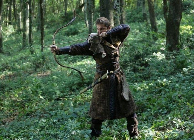 Engin Altan Düzyatan'ın yeni dizisi Direniş'ten ilk kareler 