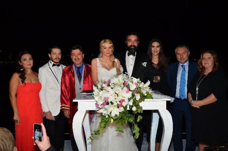 Kaçak dizisinin Dadaylı’sı Hasan Küçükçetin evlendi 