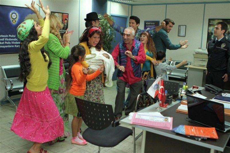 Cennet Mahallesi yeni kadro ile ekrana dönüyor 