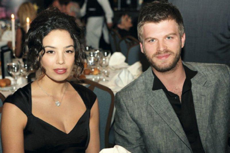 Kıvanç Tatlıtuğ’un eski sevgilisi ile yenisi aynı projede 