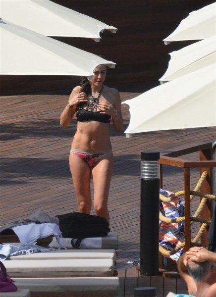 Kıvanç Tatlıtuğ’un eski sevgilisi ile yenisi aynı projede 