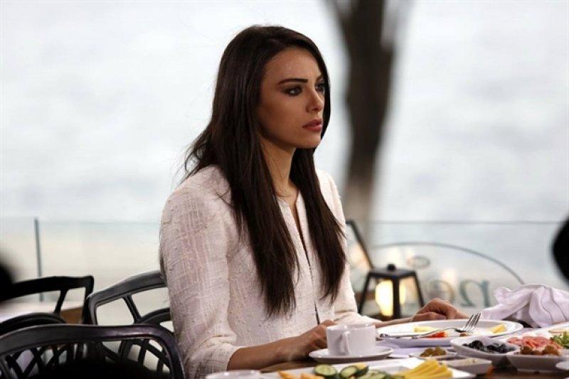 Tuvana Türkay: İki rol arasında hırpalandım 