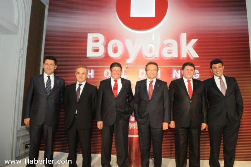 Türkiye'nin en zengin 100 kişi ve ailesi