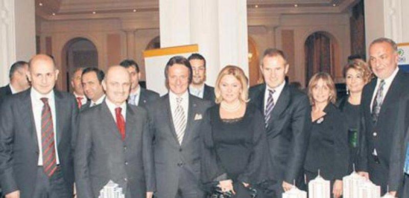 Türkiye'nin en zengin 100 kişi ve ailesi