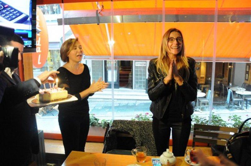 Hacı Sabancı'dan Özge Ulusoy'a Venedik sürprizi