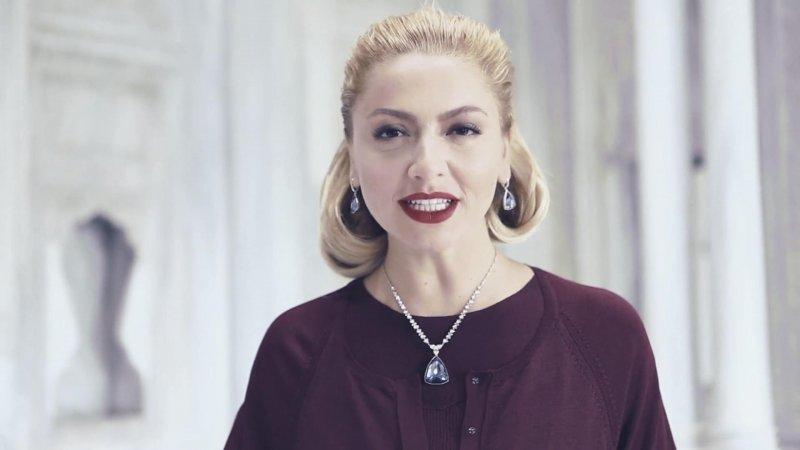 Hadise InStyle dergisinin Kasım sayısı için poz verdi 