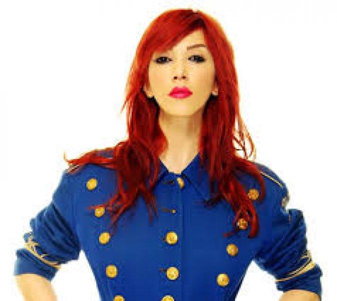 Hande Yener oğlu Çağın'ın doğum gününe sevgilisiyle gitti 