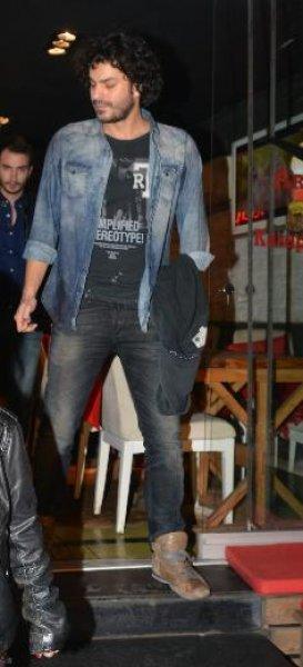 Hande Yener oğlu Çağın'ın doğum gününe sevgilisiyle gitti 