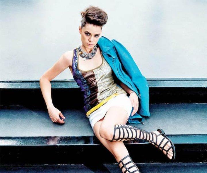 Özge Özpirinçci fotoğraflarıyla büyüledi