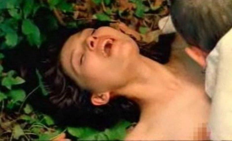 Nurgül Yeşilçay'dan cesur sahneler