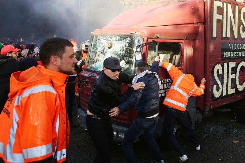 BBC Türkçe'nin dili Taksim'de başka Brüksel'de başka